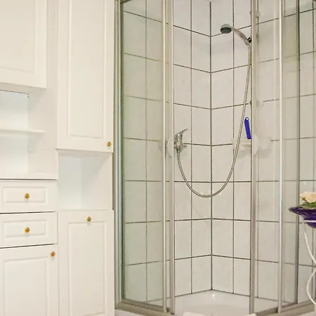 2 Bedroom Amazing In Wasungen